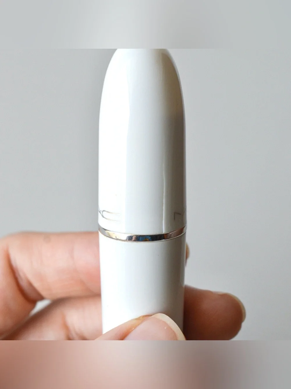 MAC Cosmetics Lipstick *ELOQUENT AIR* Limited Ed. 2011 Glitter & Ice Collection